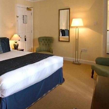 Ghyll Manor Country Hotel Horsham Exterior foto