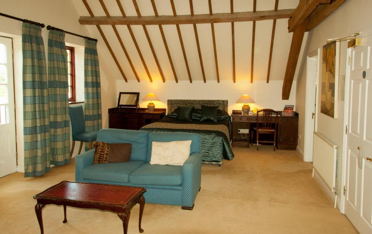 Ghyll Manor Country Hotel Horsham Exterior foto